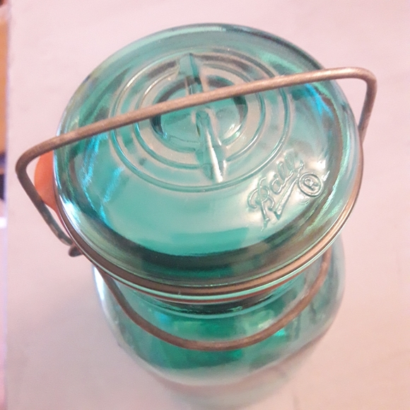 Ball Mason Jar Teal Blue Glass with Lid Wide Mouth - Picture 4 of 16
